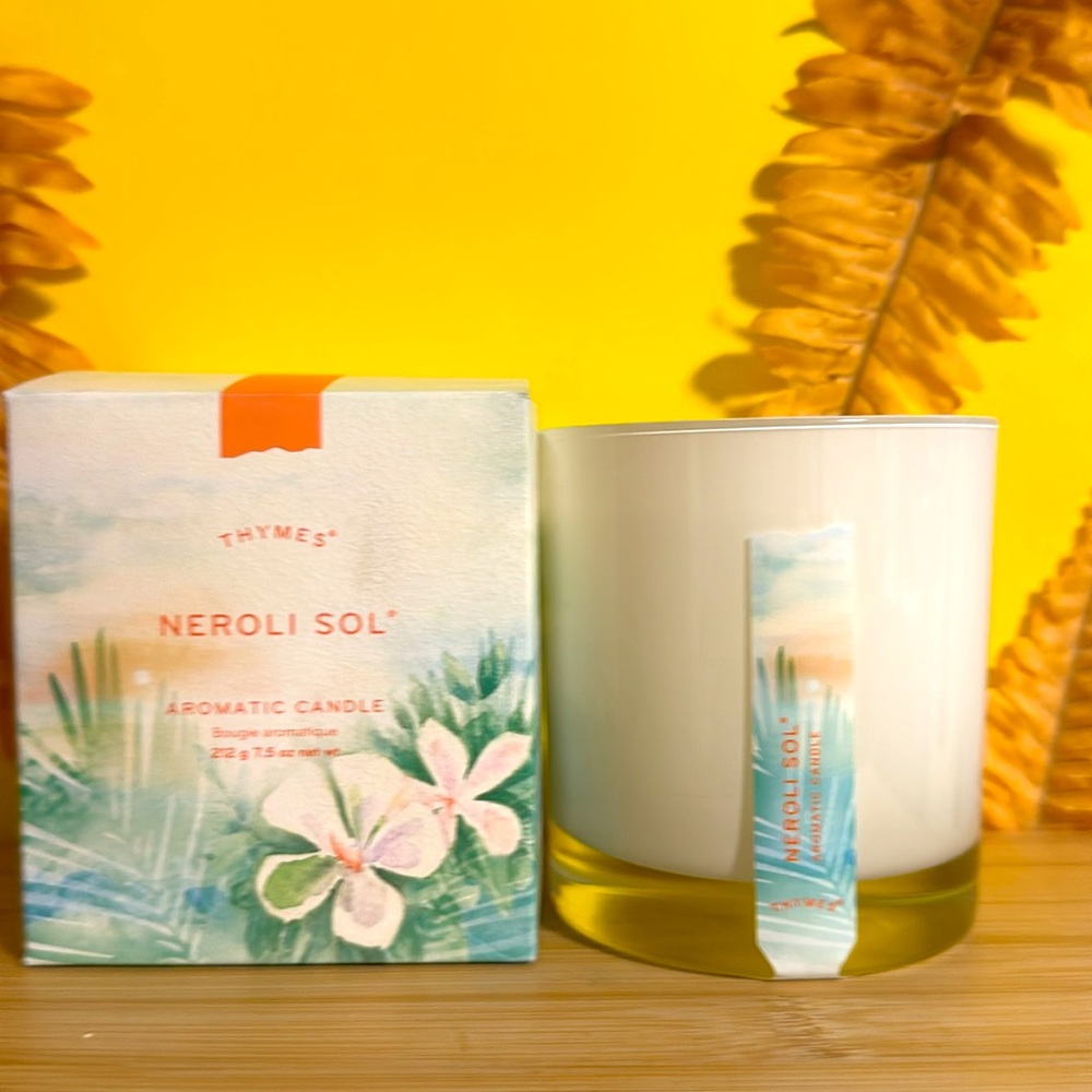 Thymes Neroli Sol Aromatic Candle  212g 7.05oz - Picture 2 of 7